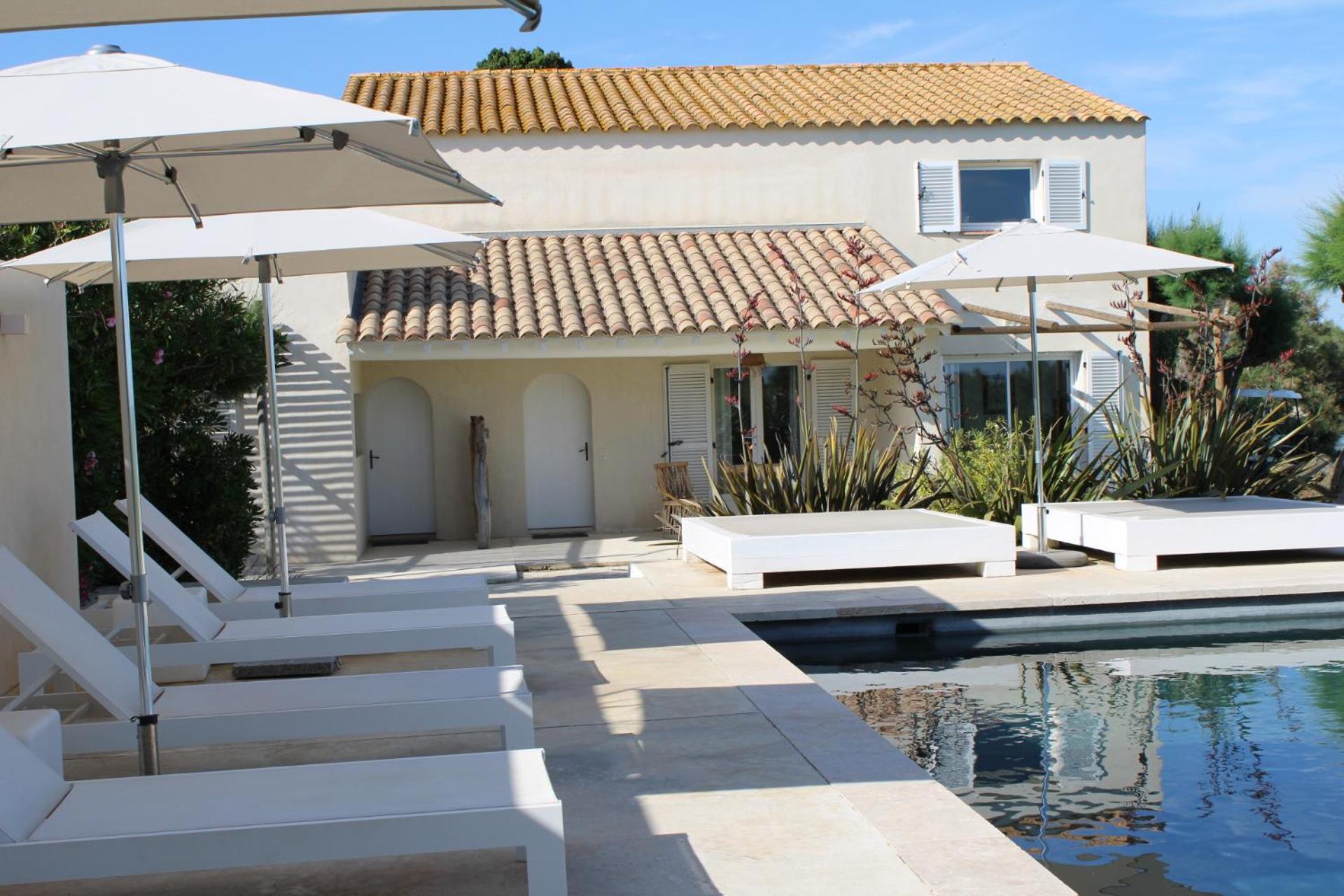 Mas Des Cabidoules Bed & Breakfast Saintes-Maries-de-la-Mer Bagian luar foto