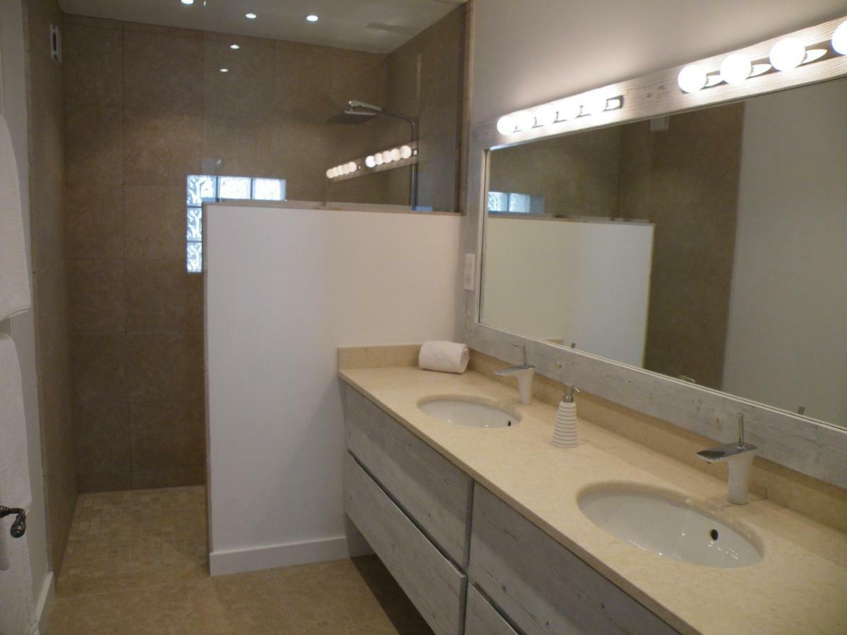 Mas Des Cabidoules Bed & Breakfast Saintes-Maries-de-la-Mer Bagian luar foto