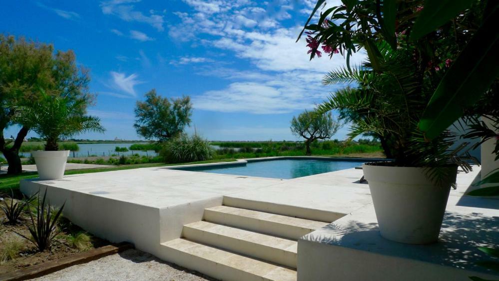 Mas Des Cabidoules Bed & Breakfast Saintes-Maries-de-la-Mer Bagian luar foto