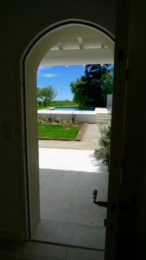 Mas Des Cabidoules Bed & Breakfast Saintes-Maries-de-la-Mer Bagian luar foto