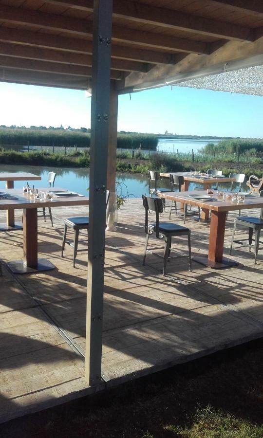 Mas Des Cabidoules Bed & Breakfast Saintes-Maries-de-la-Mer Bagian luar foto
