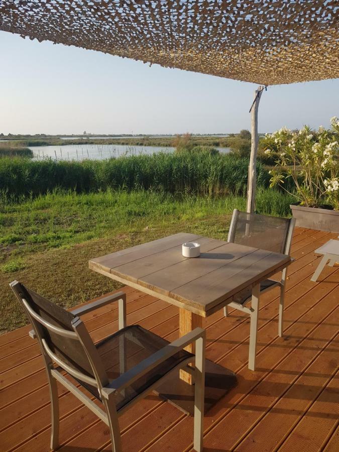 Mas Des Cabidoules Bed & Breakfast Saintes-Maries-de-la-Mer Bagian luar foto